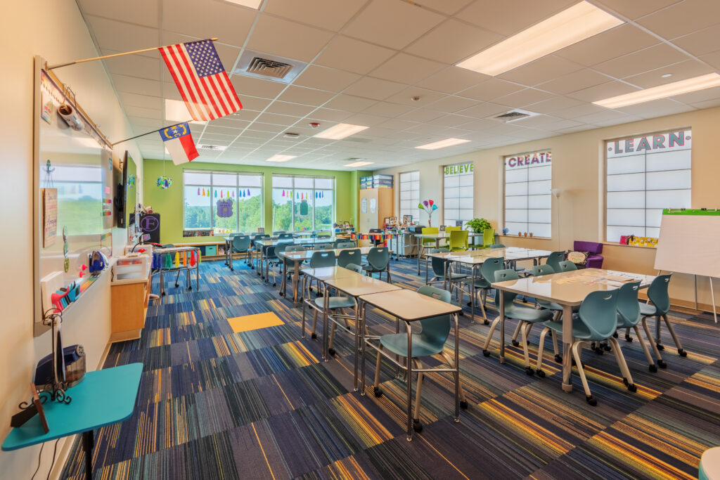 Neuse River Middle School Classroom - Barnhill Contracting Company